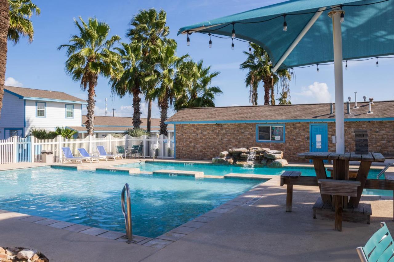 Tropic Island Resort Port Aransas Bagian luar foto